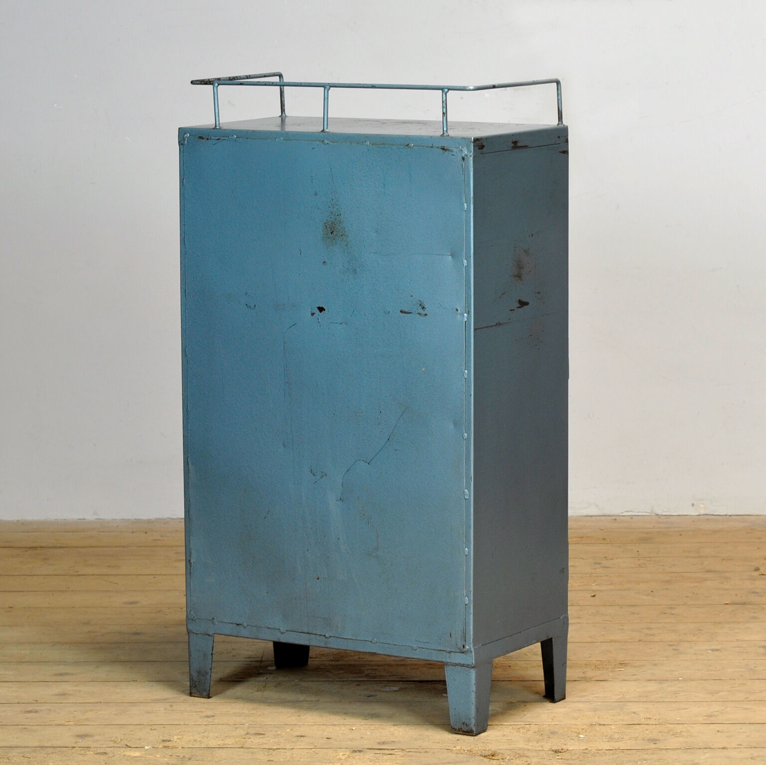 Industrial four-drawer cabinet from the 1970s