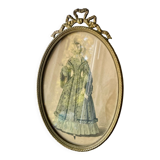 Antique oval metal gold colored brass bronze picture frame