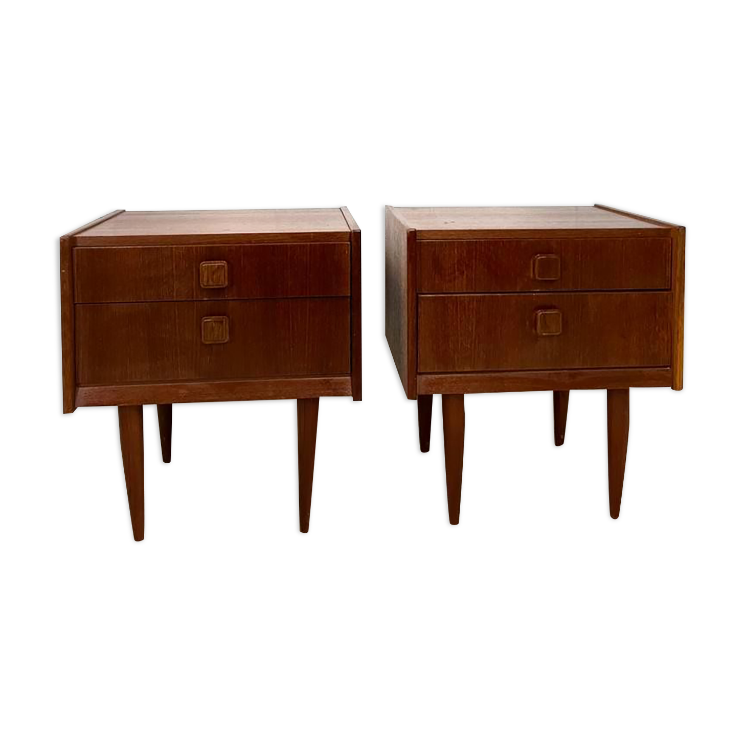 Paire de tables de chevet  vintage