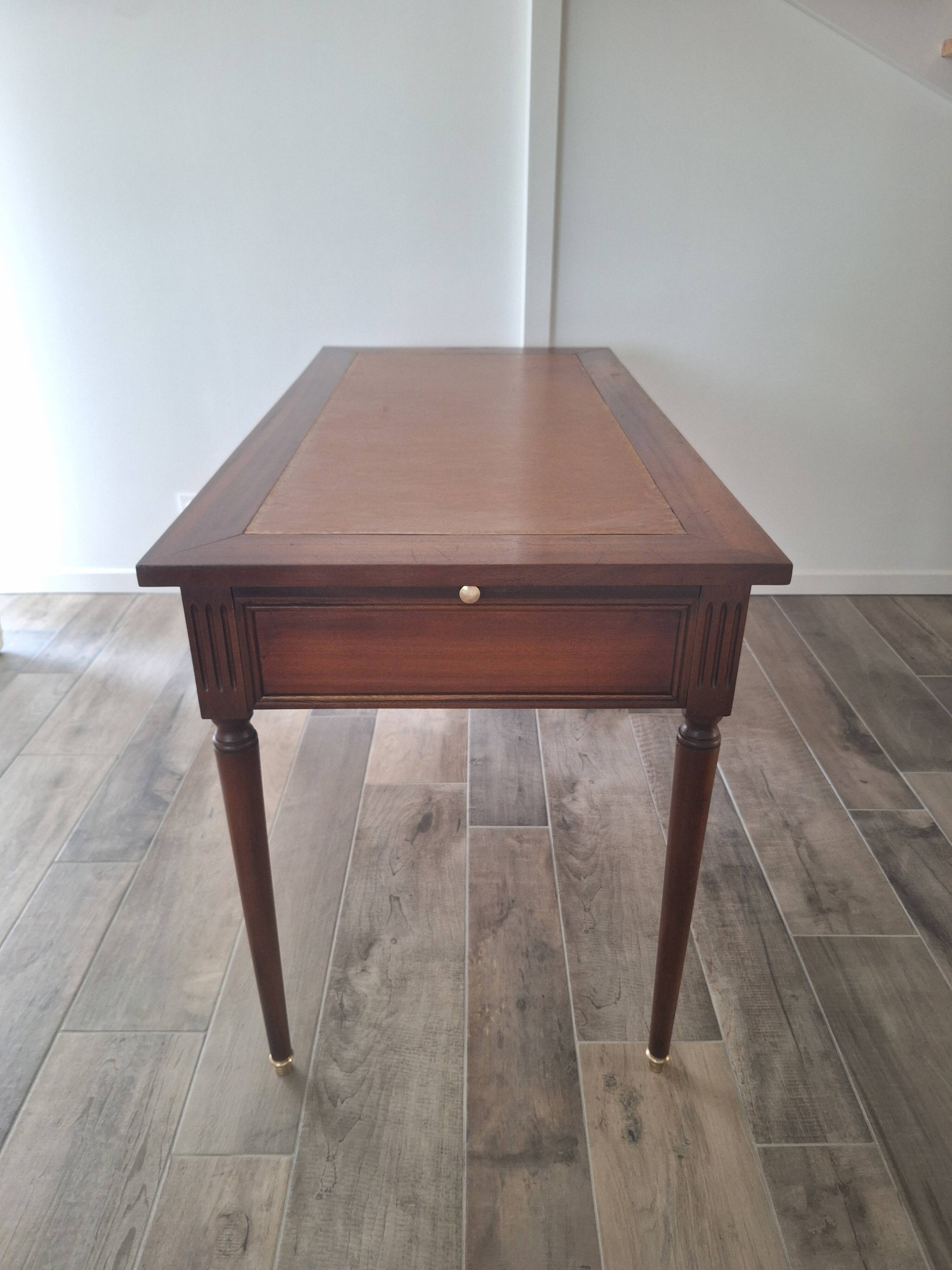 Louis XIV style desk