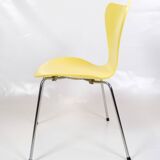 Set Of 6 Seven Chairs Model 3107 Lacquered In Yellow By Arne Jacobsen For Fritz Hansen From 1990s