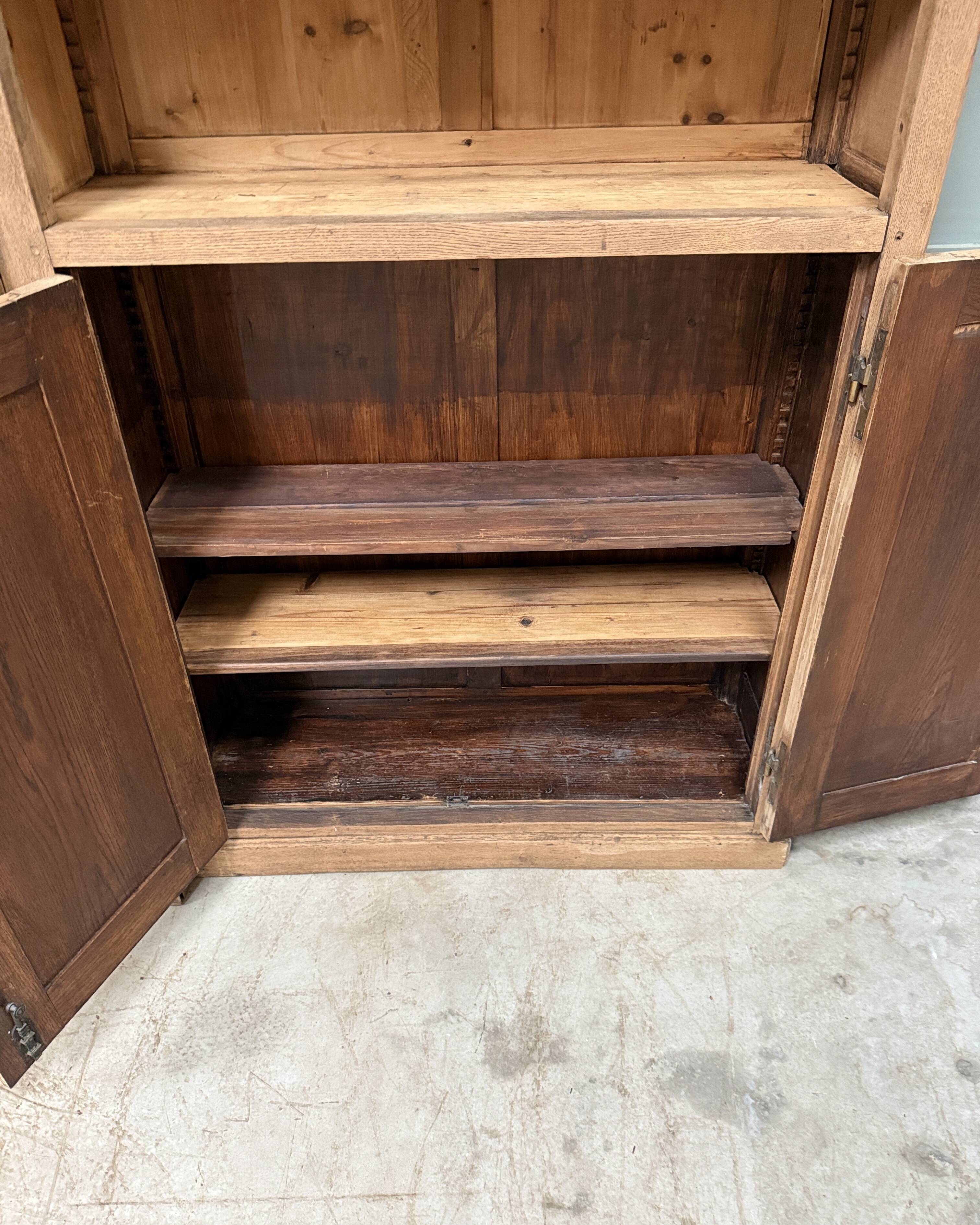 Large antique oak library (renovated)