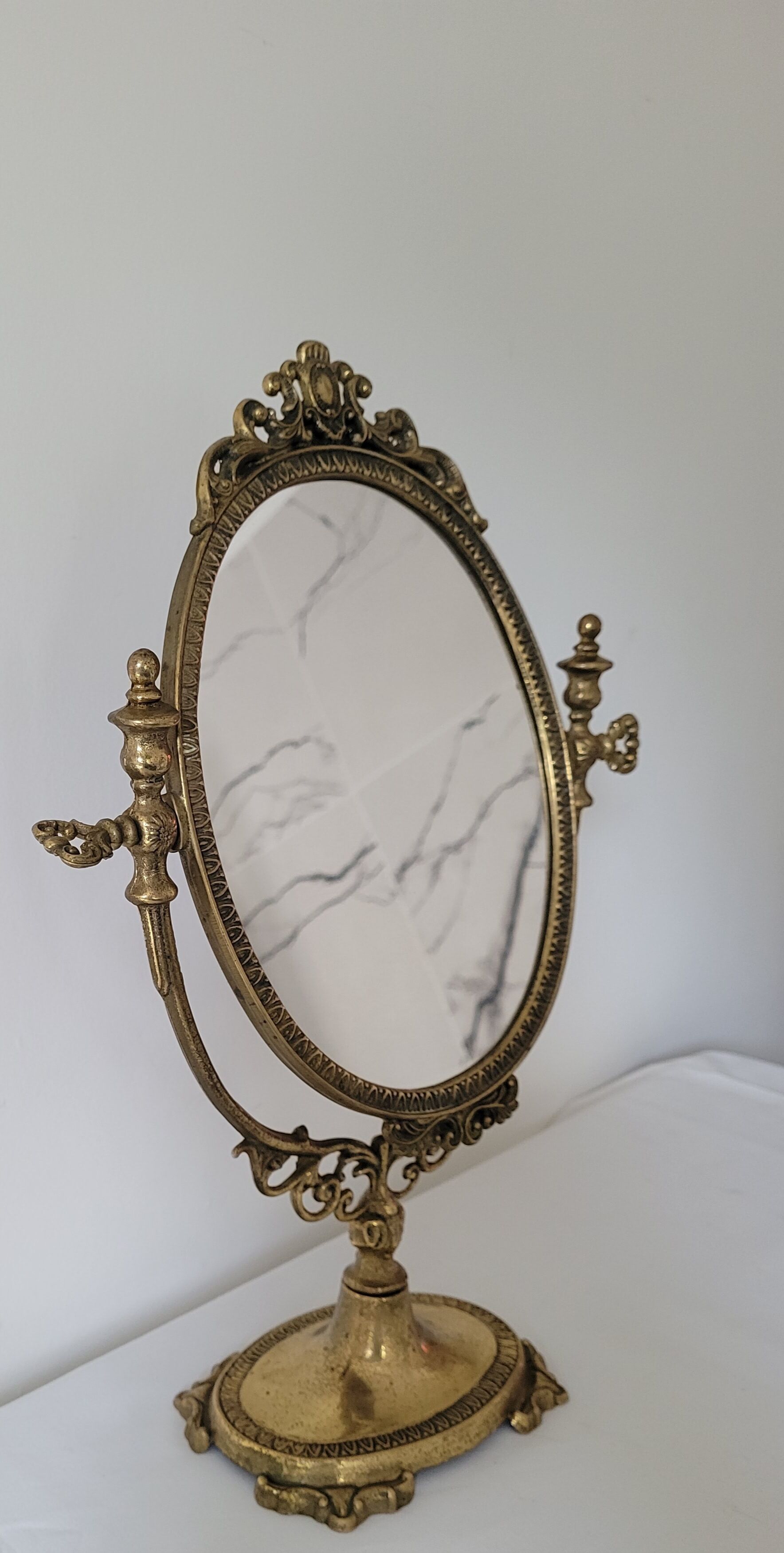 Miroir psyché en laiton