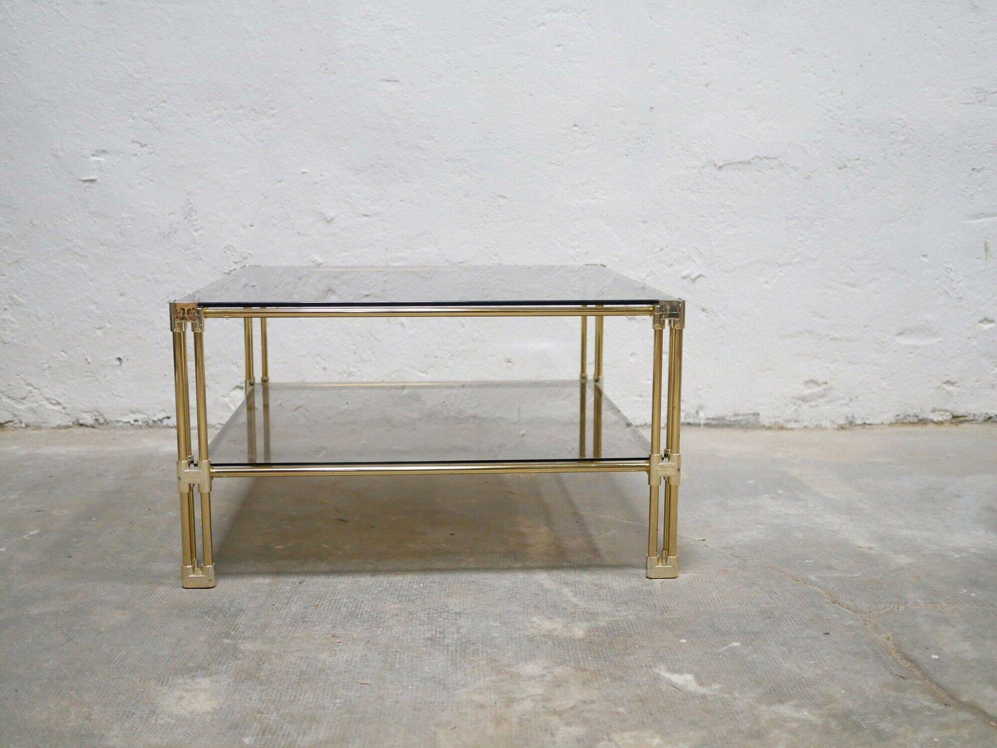 Table basse vintage en verre et laiton éditée par Roche Bobois