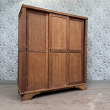 Parisian wardrobe with sliding doors (renovated)