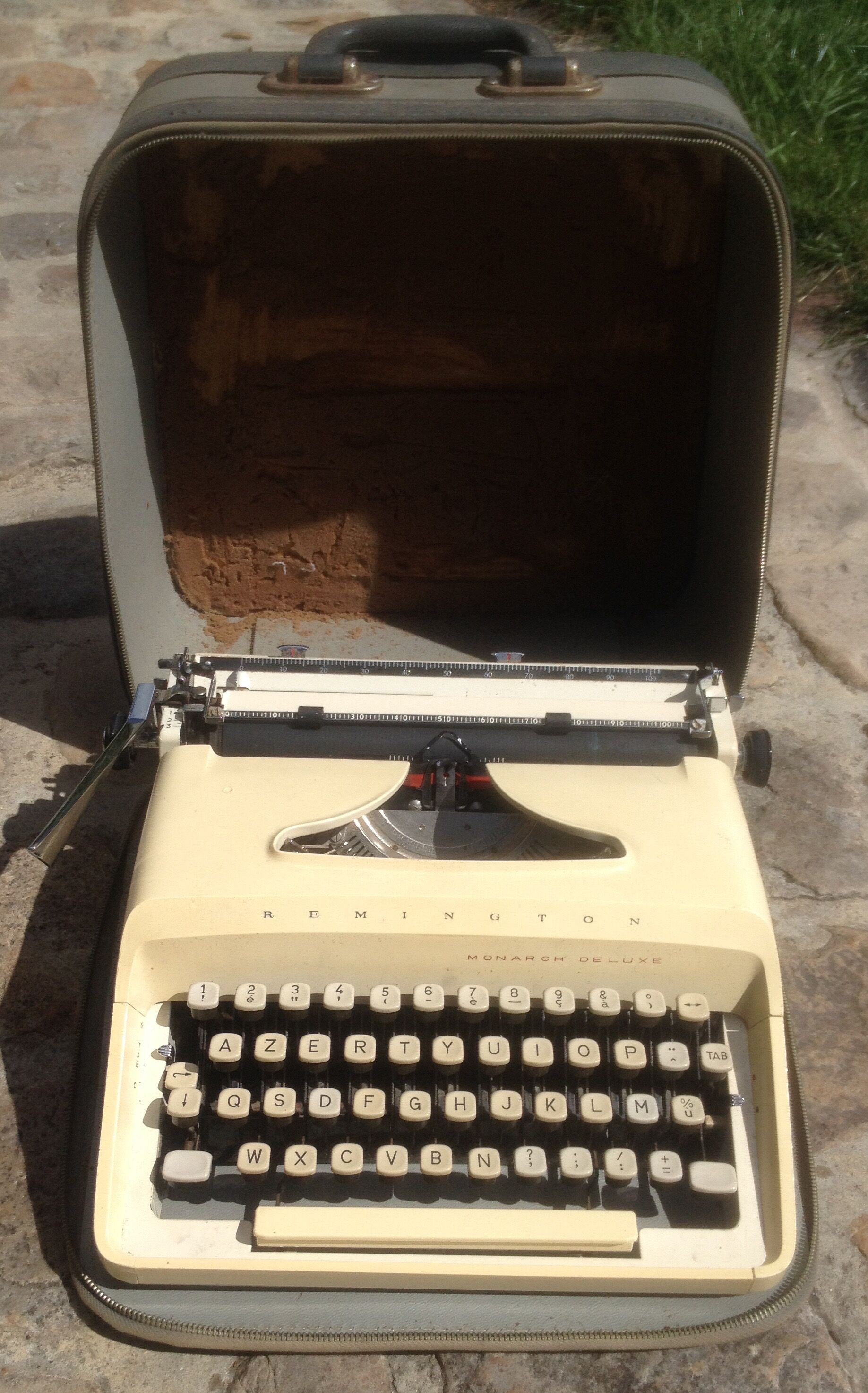 Machine à écrire Remington monarch de luxe vintage