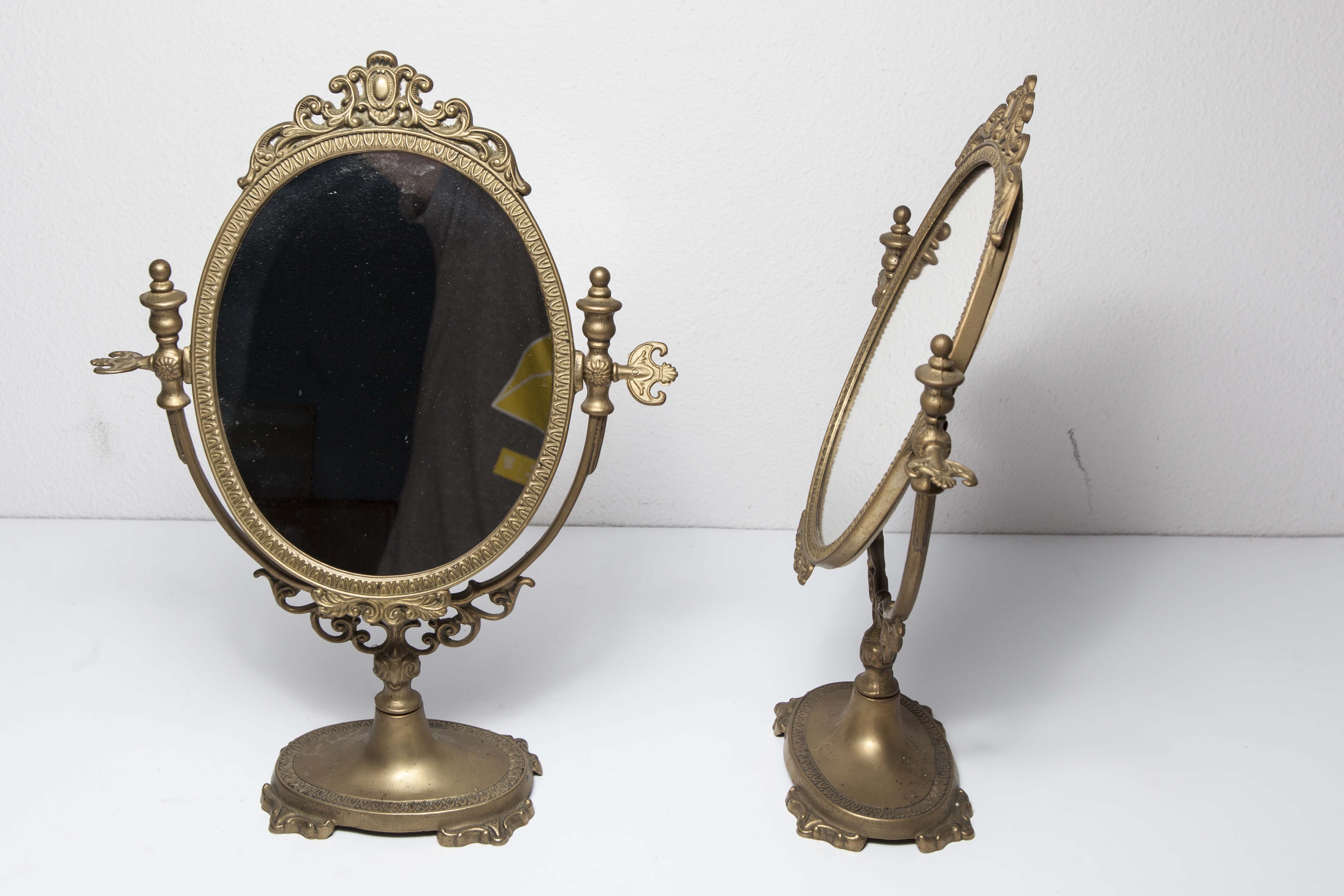 Pair of brass table mirror  28x39cm