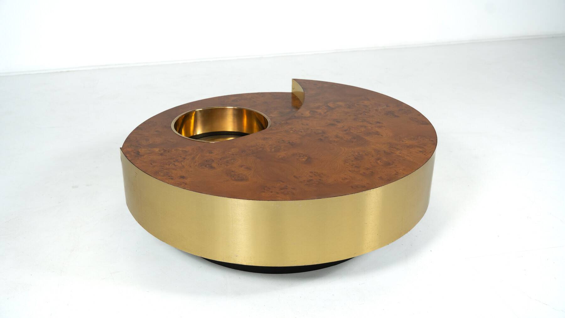 Trg" circular coffee table with bar by willy rizzo, 1970