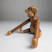 Large two-tone wooden monkey figure by Kay Bojesen, Danish design from the 20th century