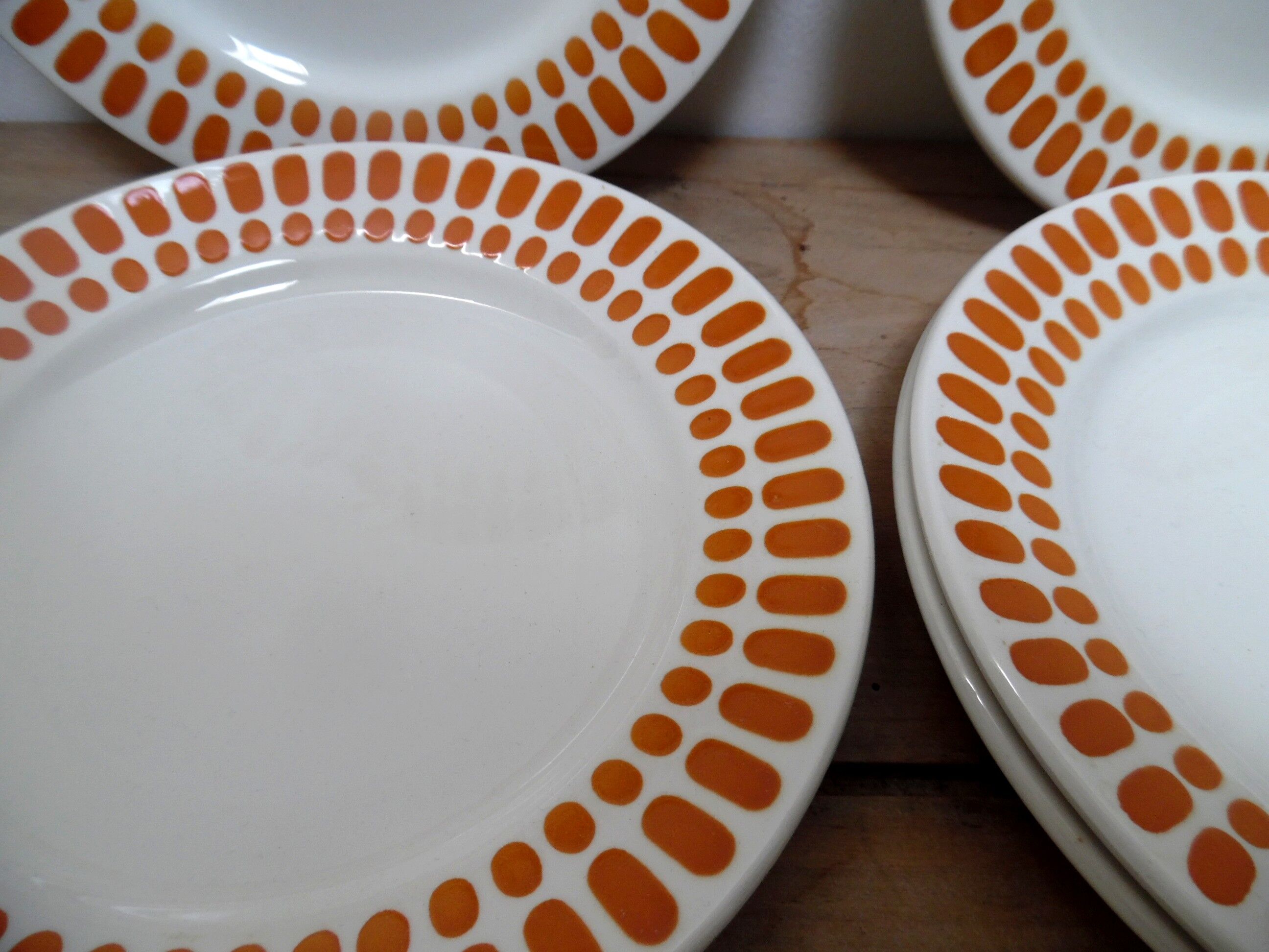 5 Digoin Sarreguemines dessert plates