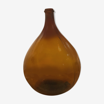 Amber demijohn