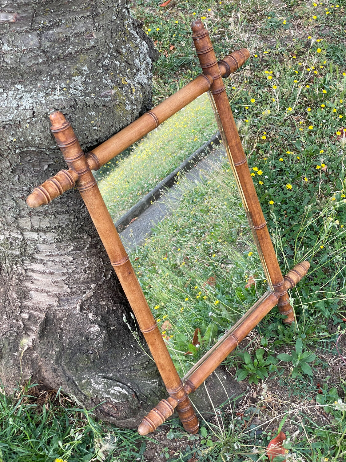 Bamboo mirror