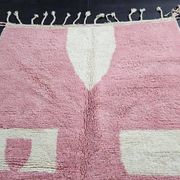 Beni Mrirt rug, handmade in traditional style, size 140 x 260 cm.