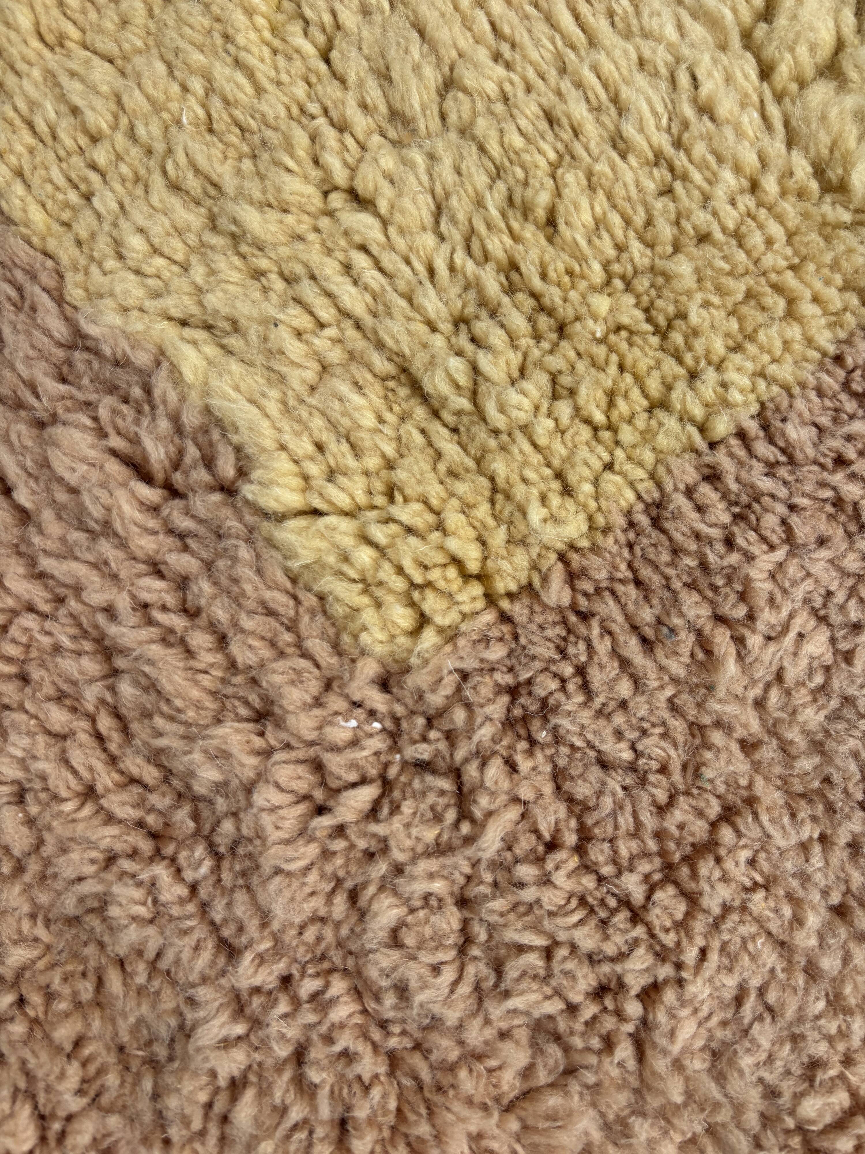 Moroccan Berber Mrirt wool rug