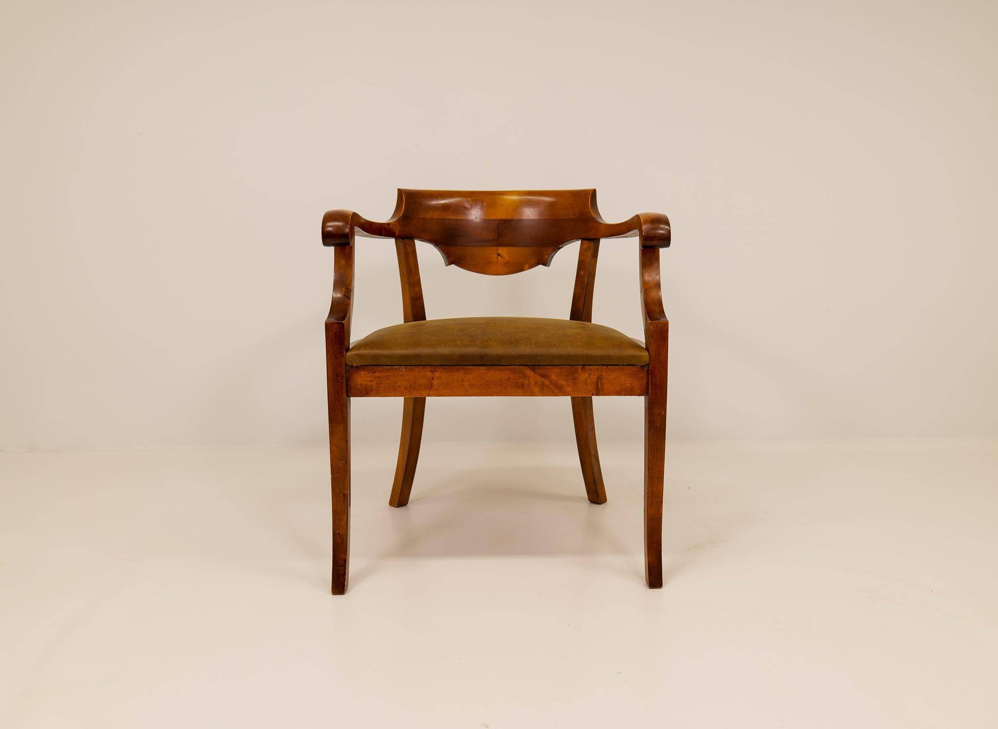 Swedish office chair in lacquered birch, mahogany brown, Sweden, 1920s.