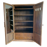 Armoire ethnique chic sculptée main bois massif - pièce unique fabriquée sur commande