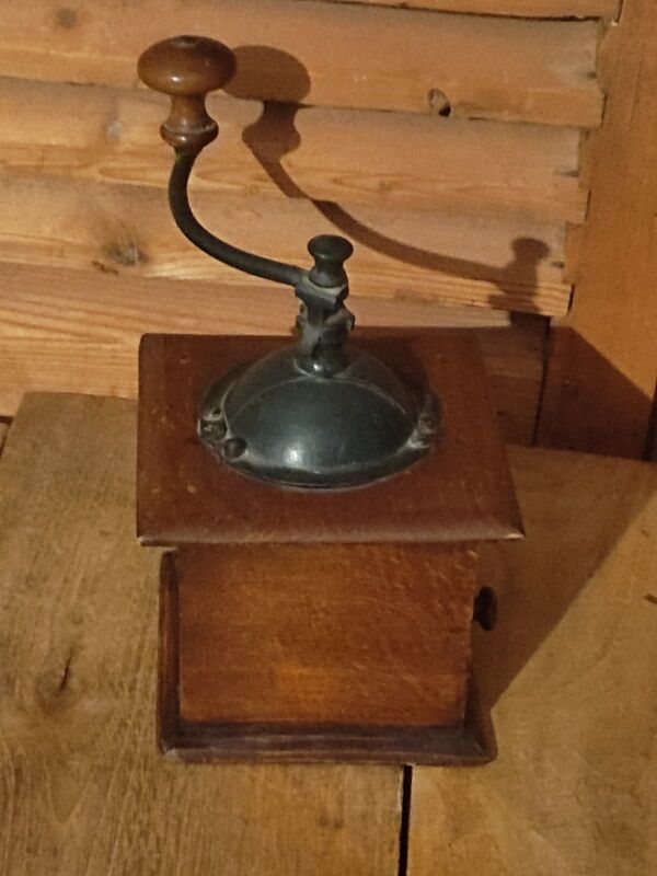 Coffee grinder wood kitchen peugeot