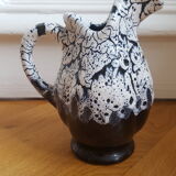 Pitcher style post No. 376
