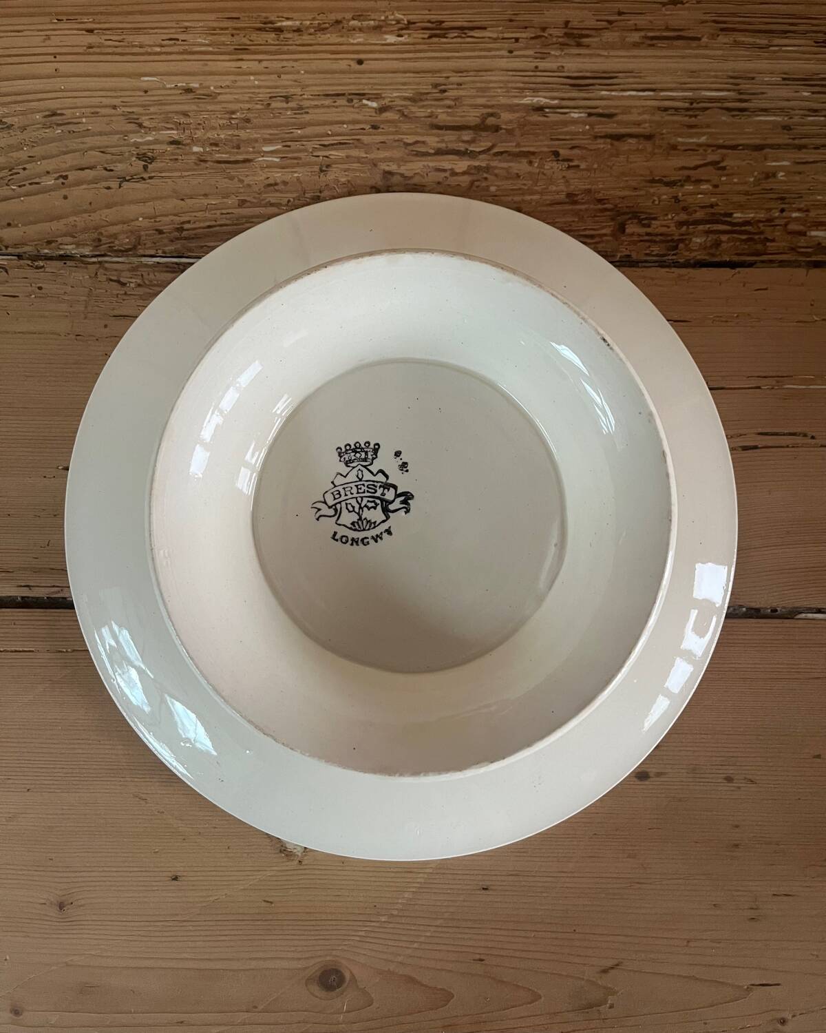 Longwy Brest cake stand