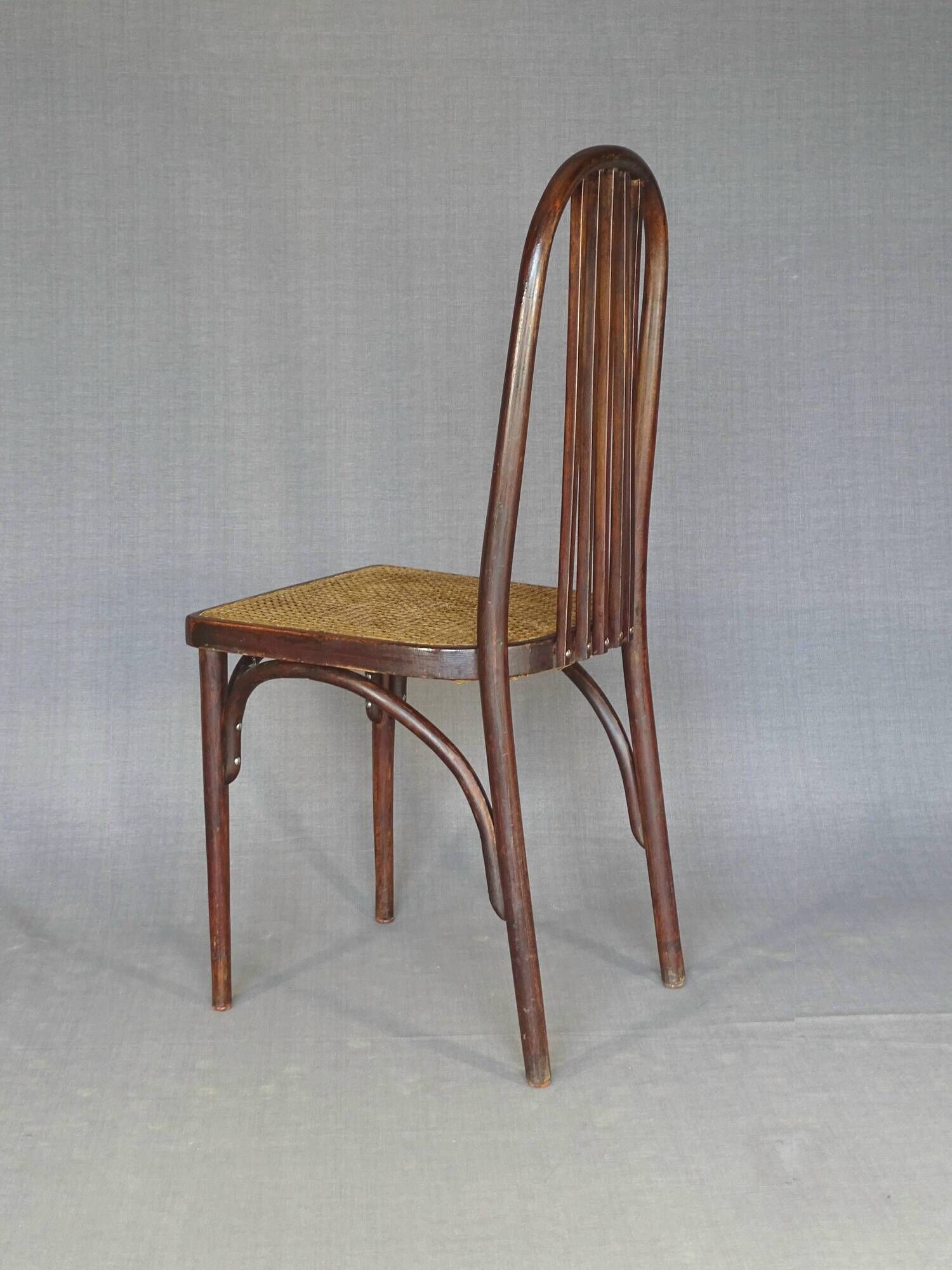 Bistro chair with curved wood by Wojciechow No. 644, not Thonet.