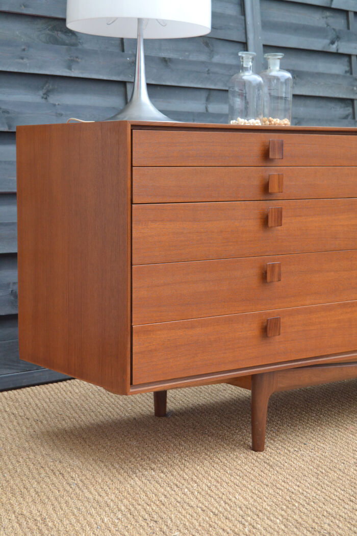 Enfilade « G-Plan danish design » par Kofod Larsen 2m35
