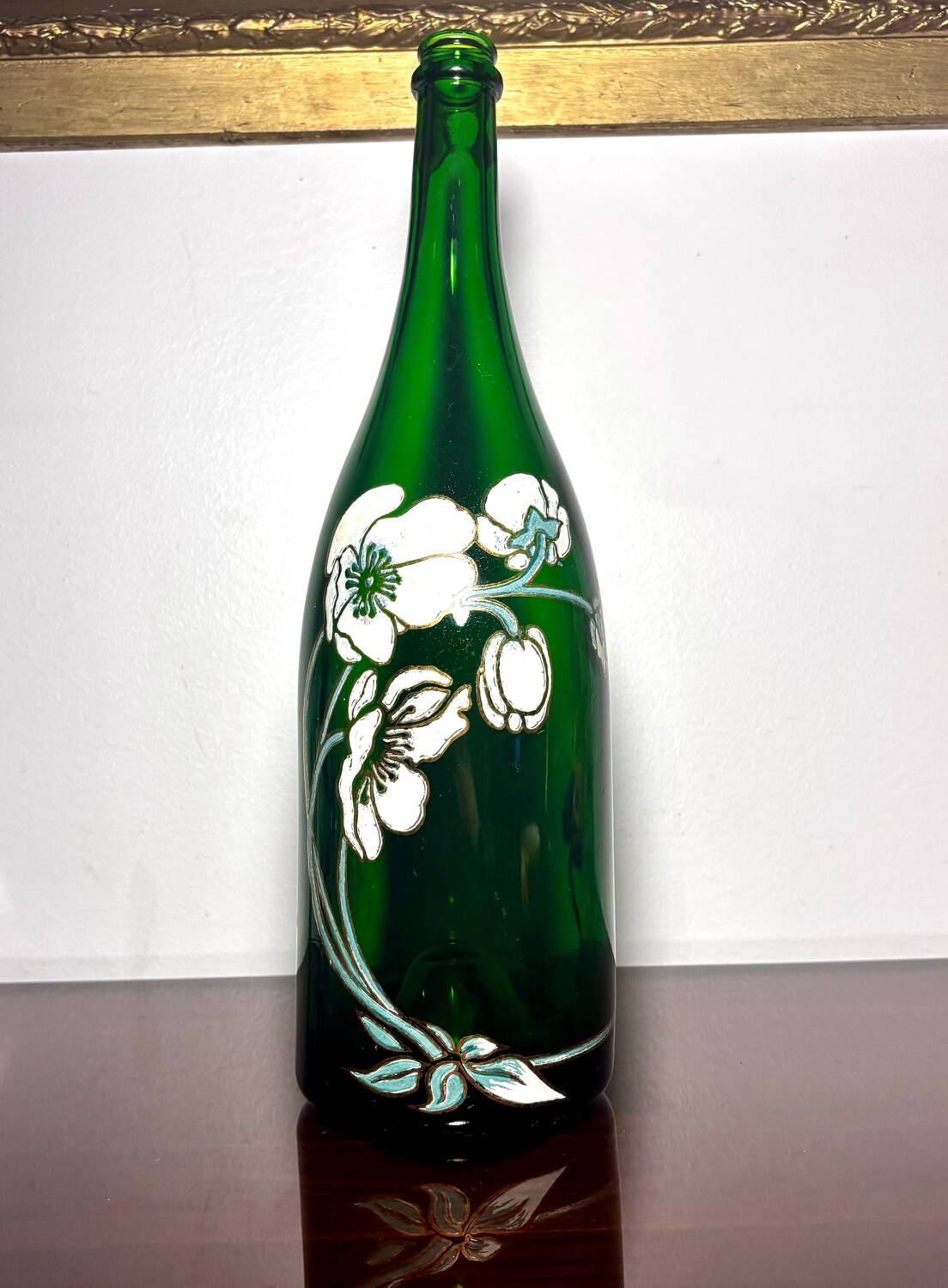 Collectible bottle of Émile Gallé champagne
