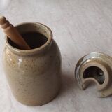Sandstone mustard pot from Manoir CNP