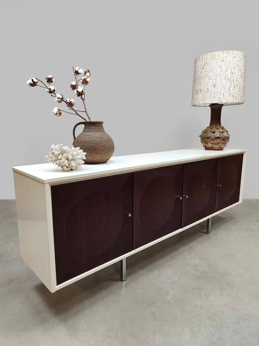Vintage Italian sideboard credenza 'Duo-tone'