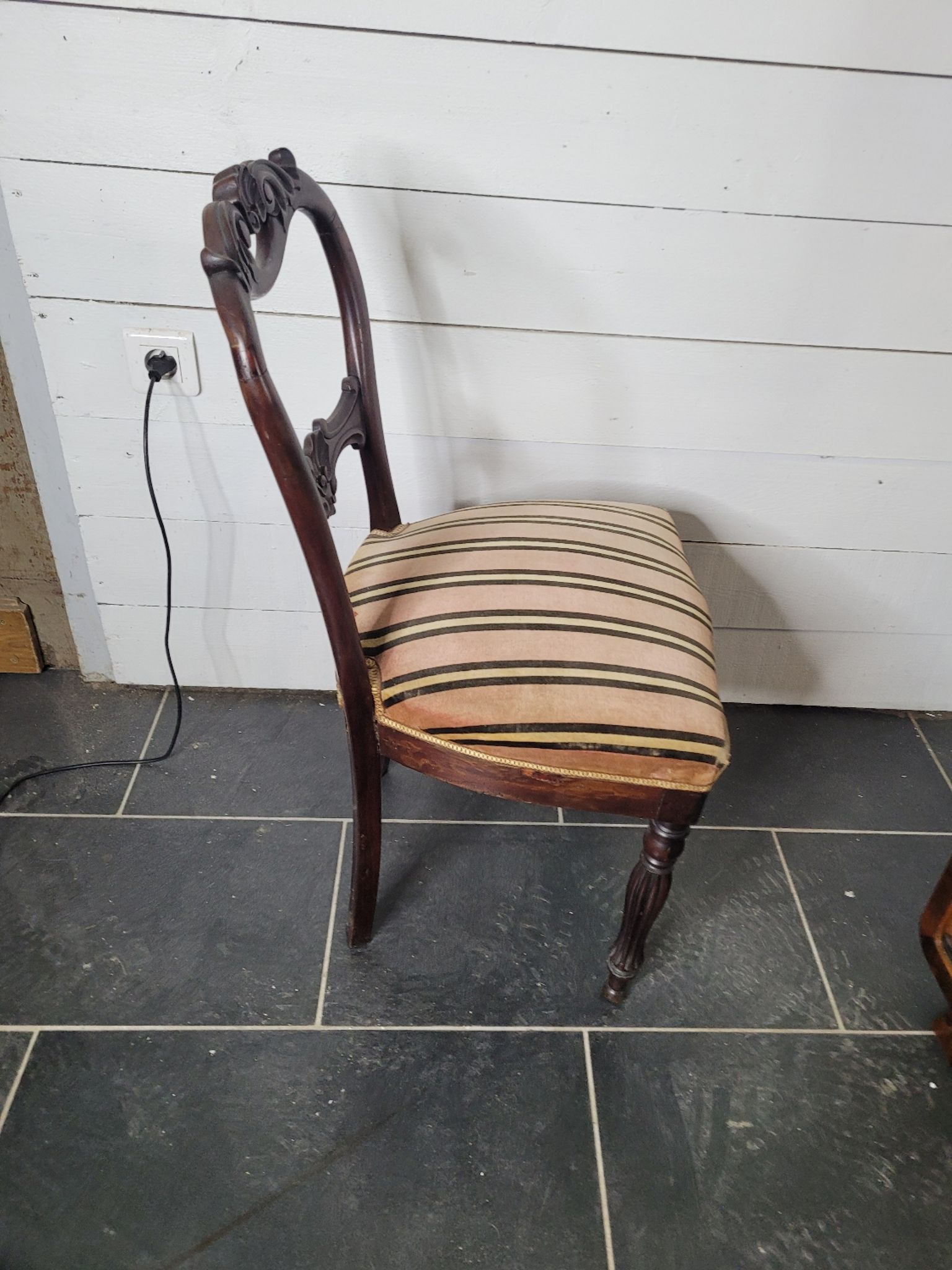 Chaise style Louis Philippe en acajou