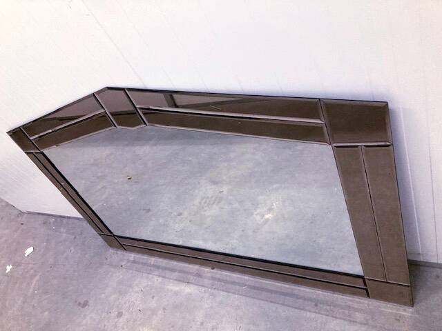 Large wall mirror in Art Deco style, facet-cut pink and clear glass