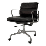 Soft Pad EA217 office chair by C. & R. Eames for Herman Miller, 1970