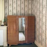 Très belle armoire de chambre en bois 1950