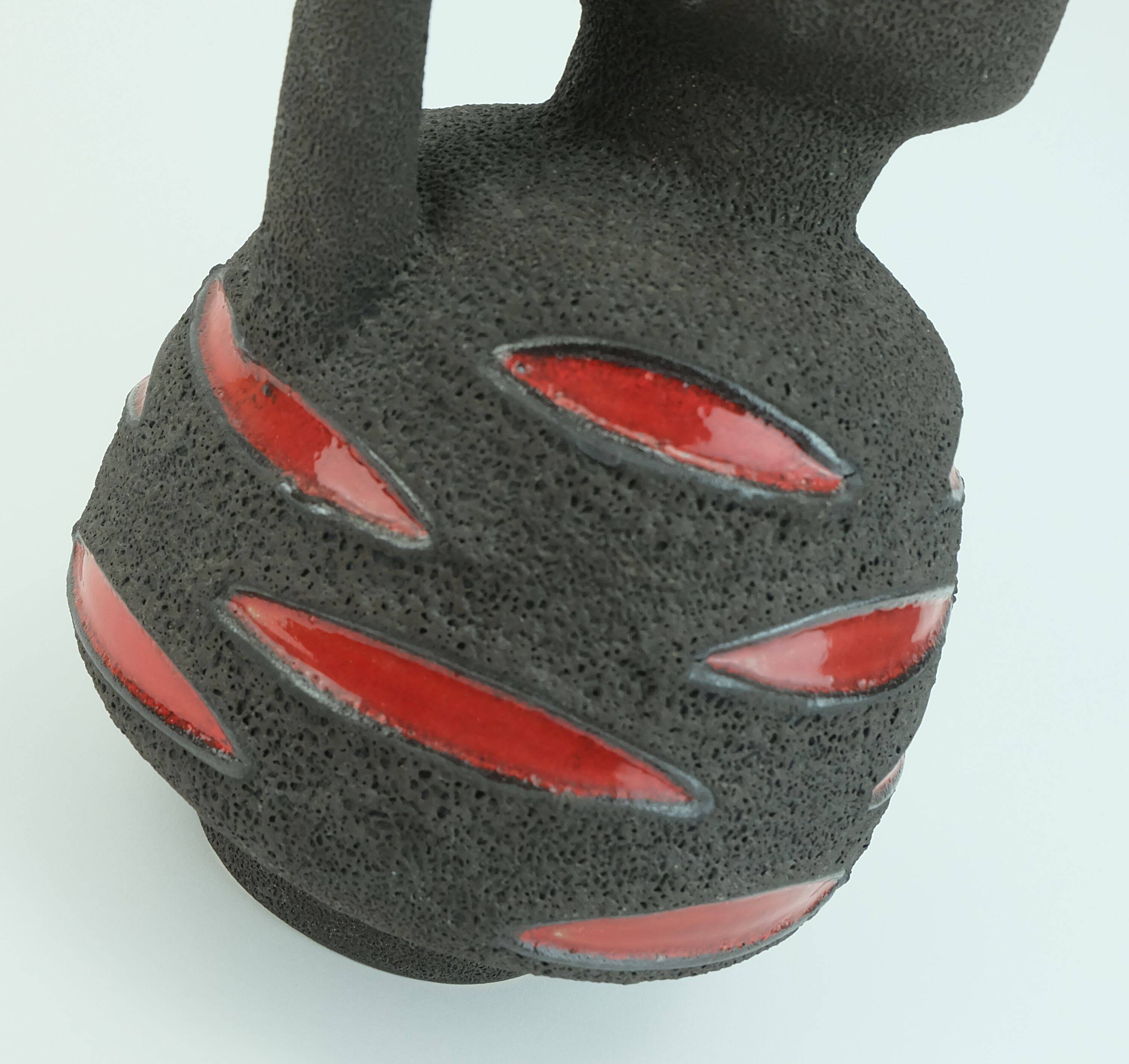 Fat lava vase schlossberg cer. 1970s brown with glossy red pattern no.64-25