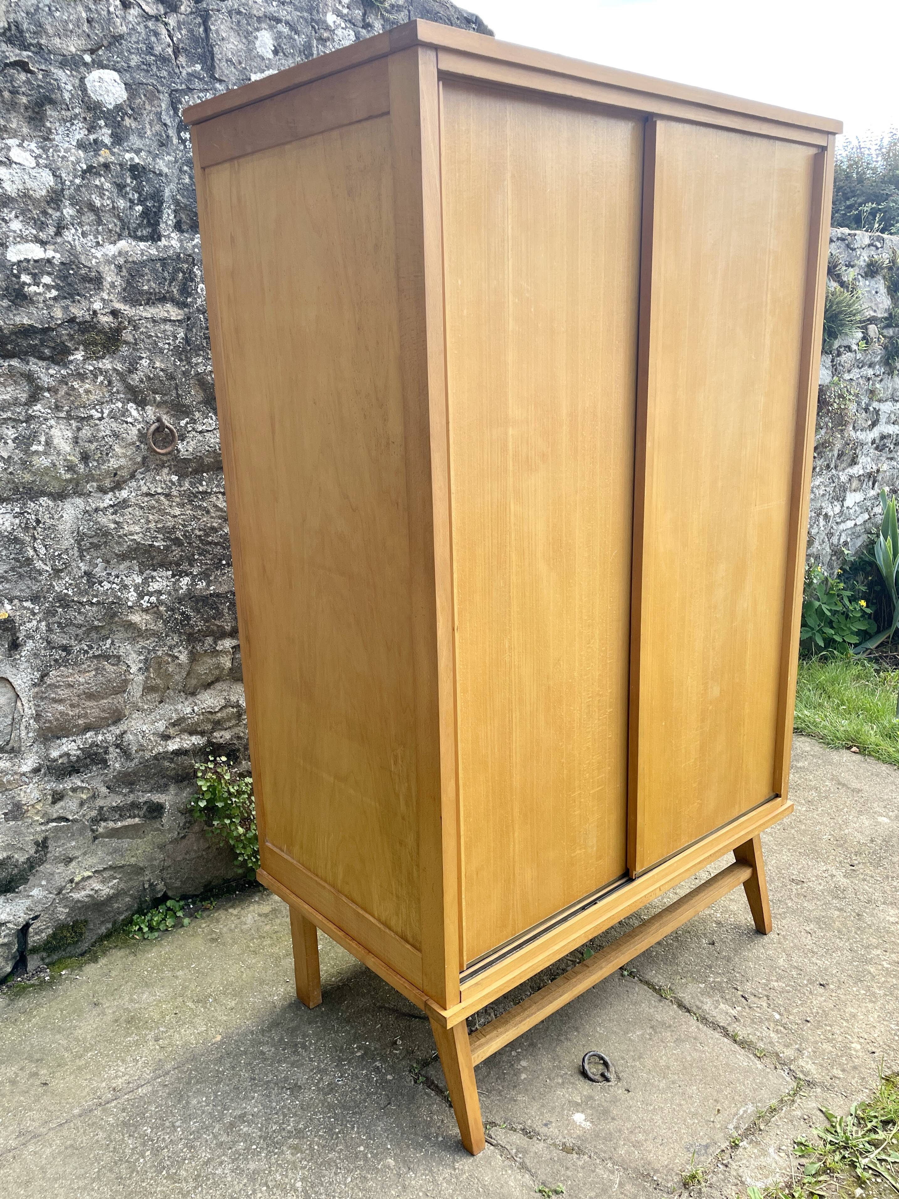 Wardrobe 1950 sliding doors