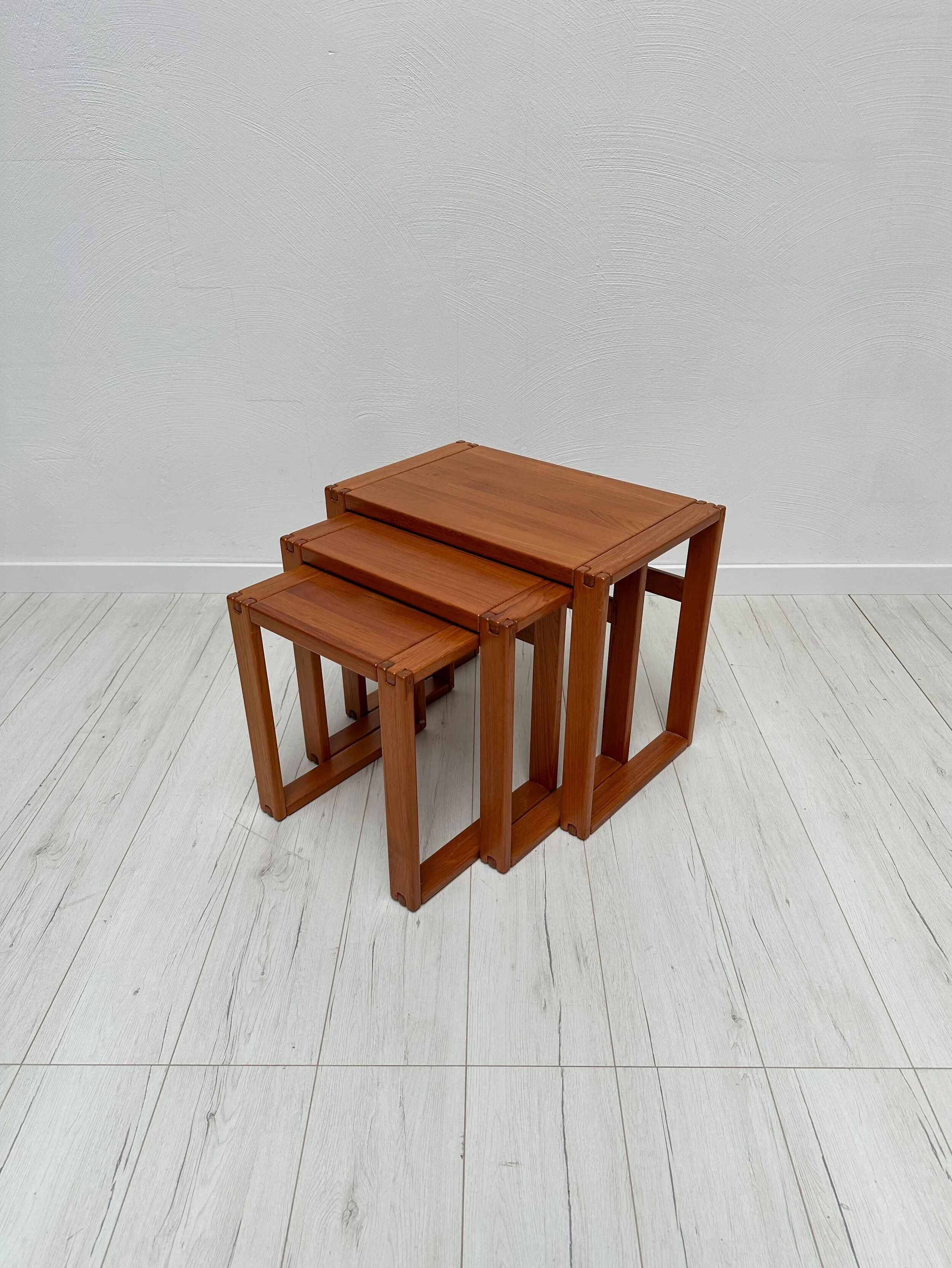 1970s vintage Danish mid-century teak nesting coffee side tables – set of 3