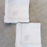 12 serviettes d'invités monogrammées "B"
