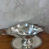 Presentation dish and its integrated sauceboat