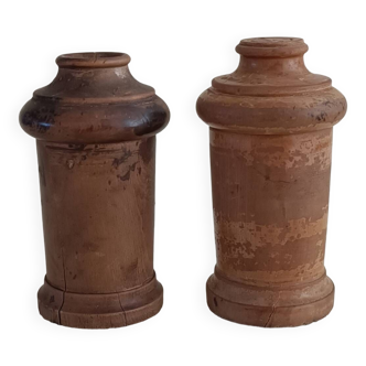 Boxwood Salt and Pepper Shaker Duo