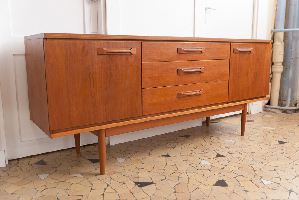 Scandinavian enfilade 183cm