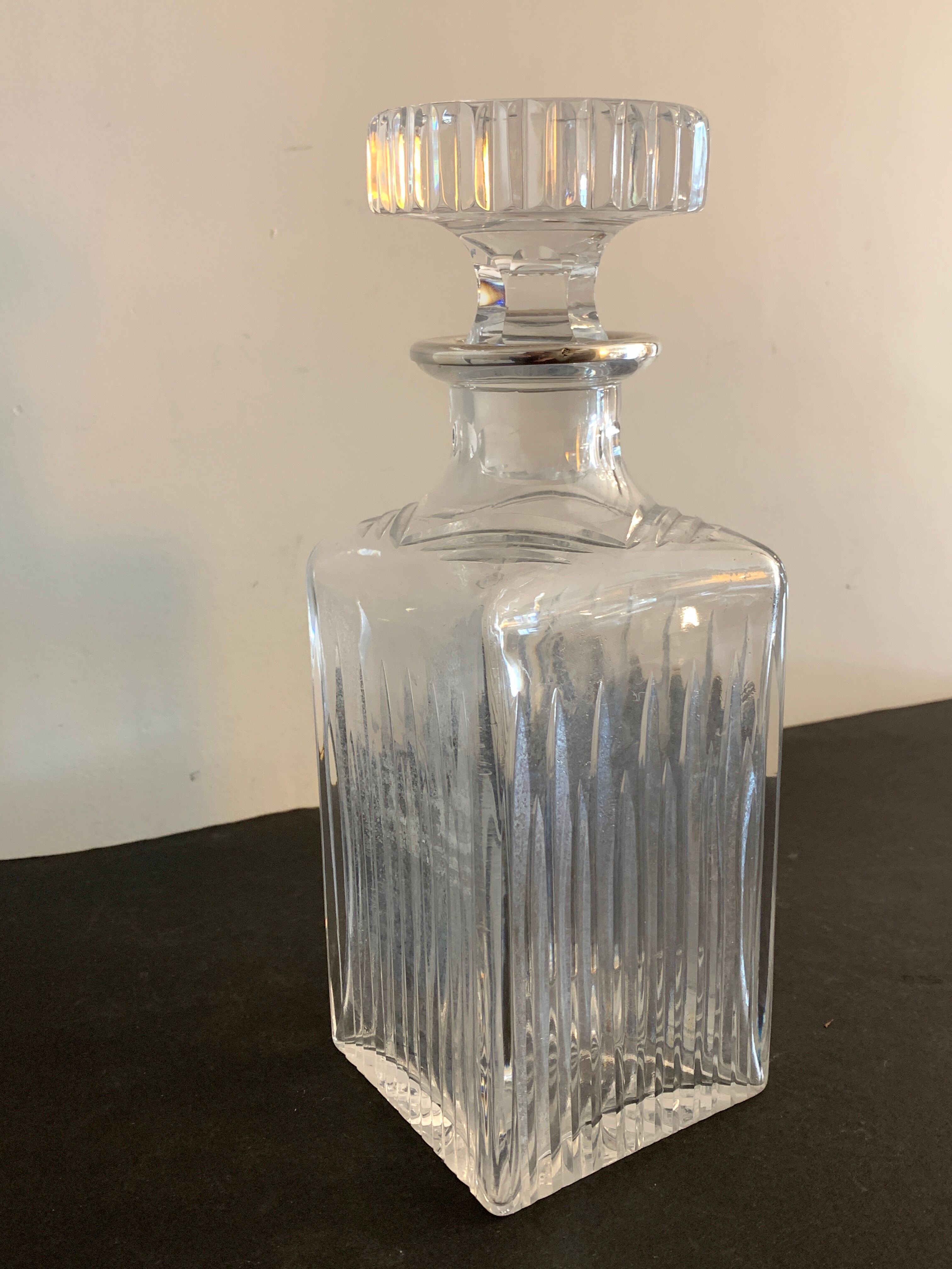 Glass whisky carafe