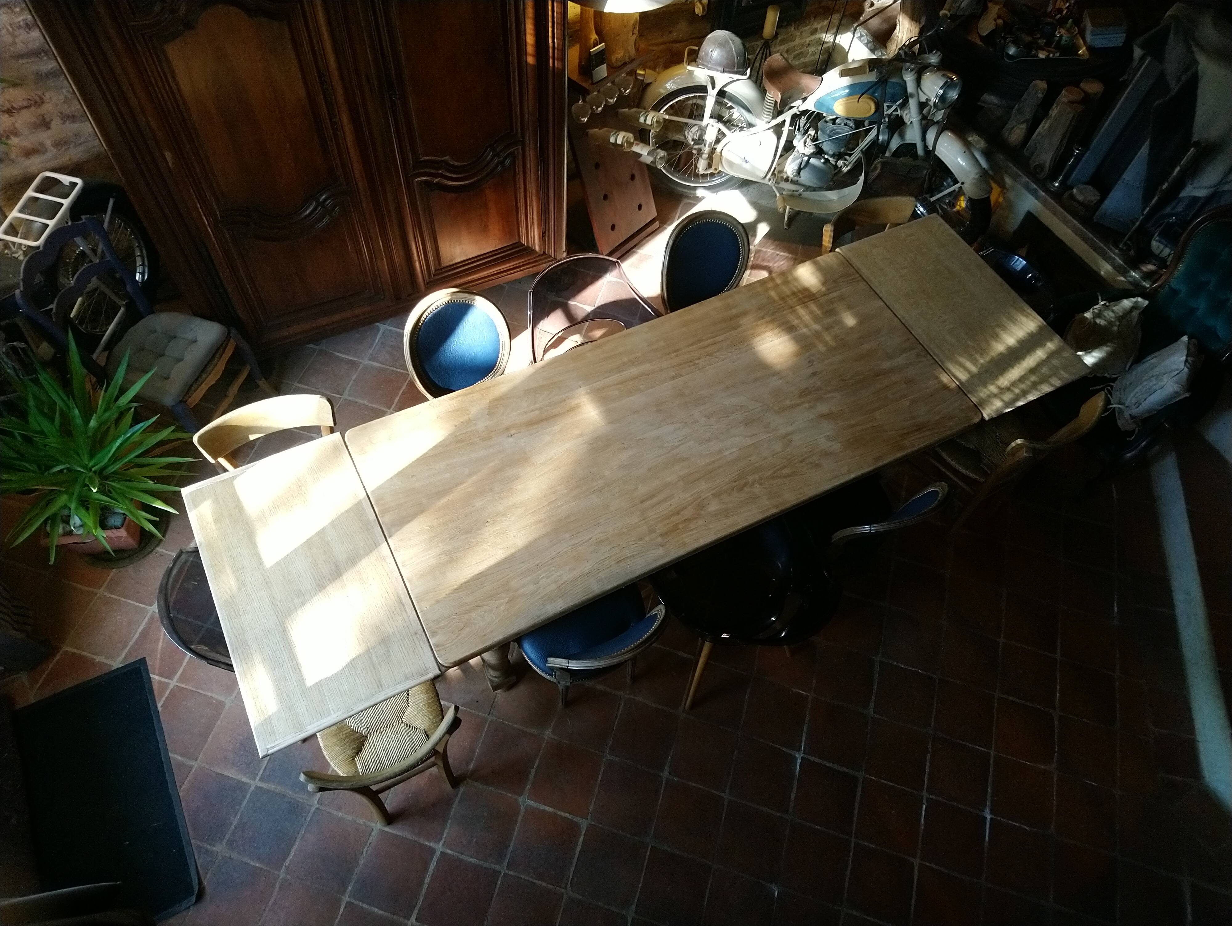 Oak farmhouse table with extensions
