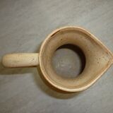 Sandstone pitcher with handle