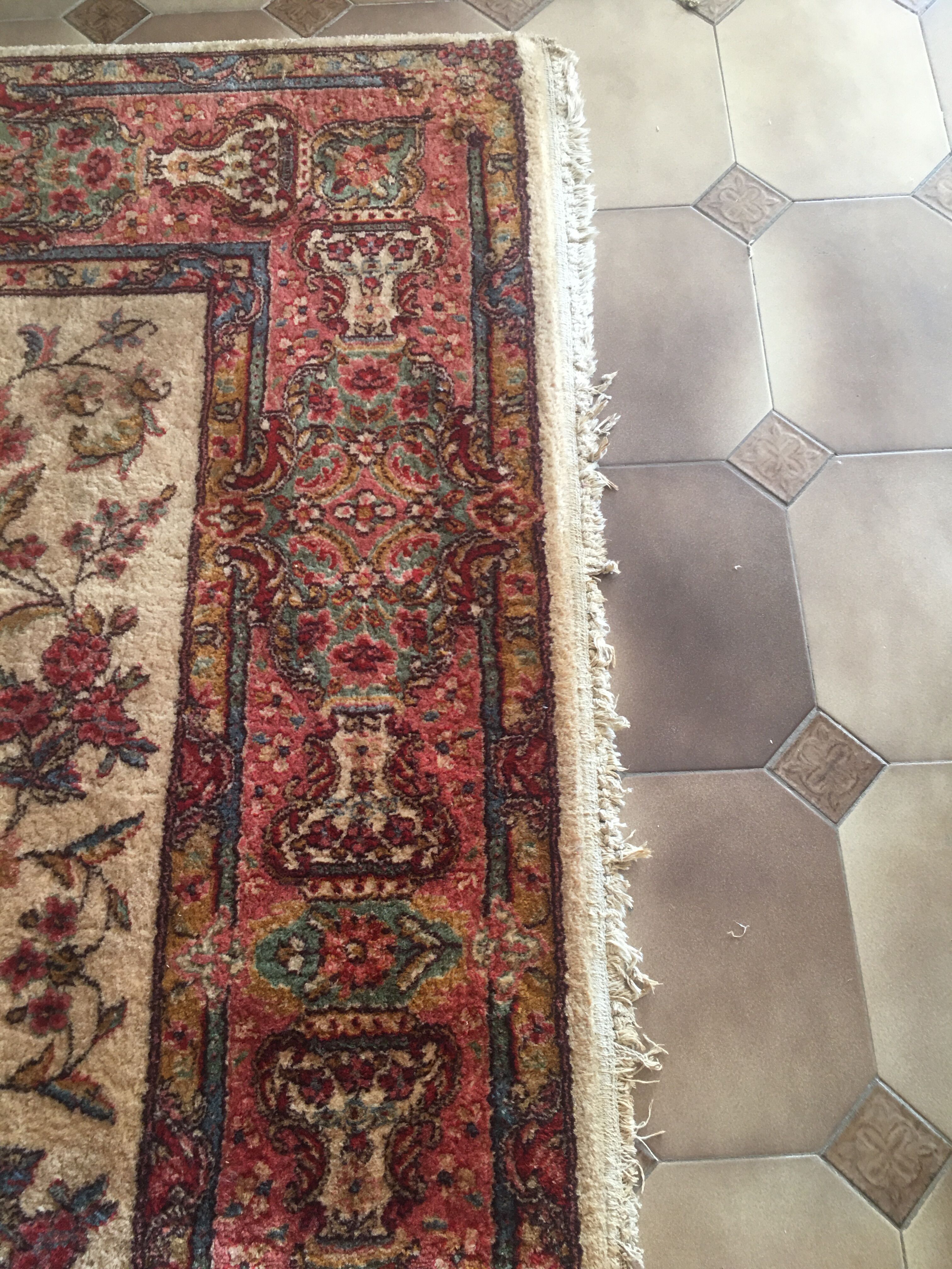 Pink carpet 300 x 195 cm