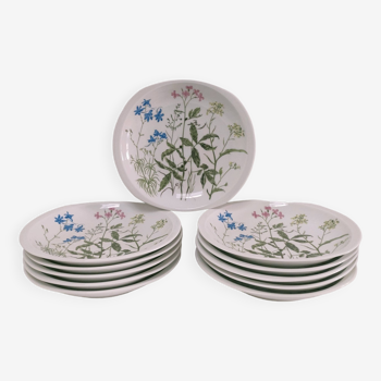 Onze assiettes creuses modèle Alcée porcelaine Bernardaud Limoges décor floral