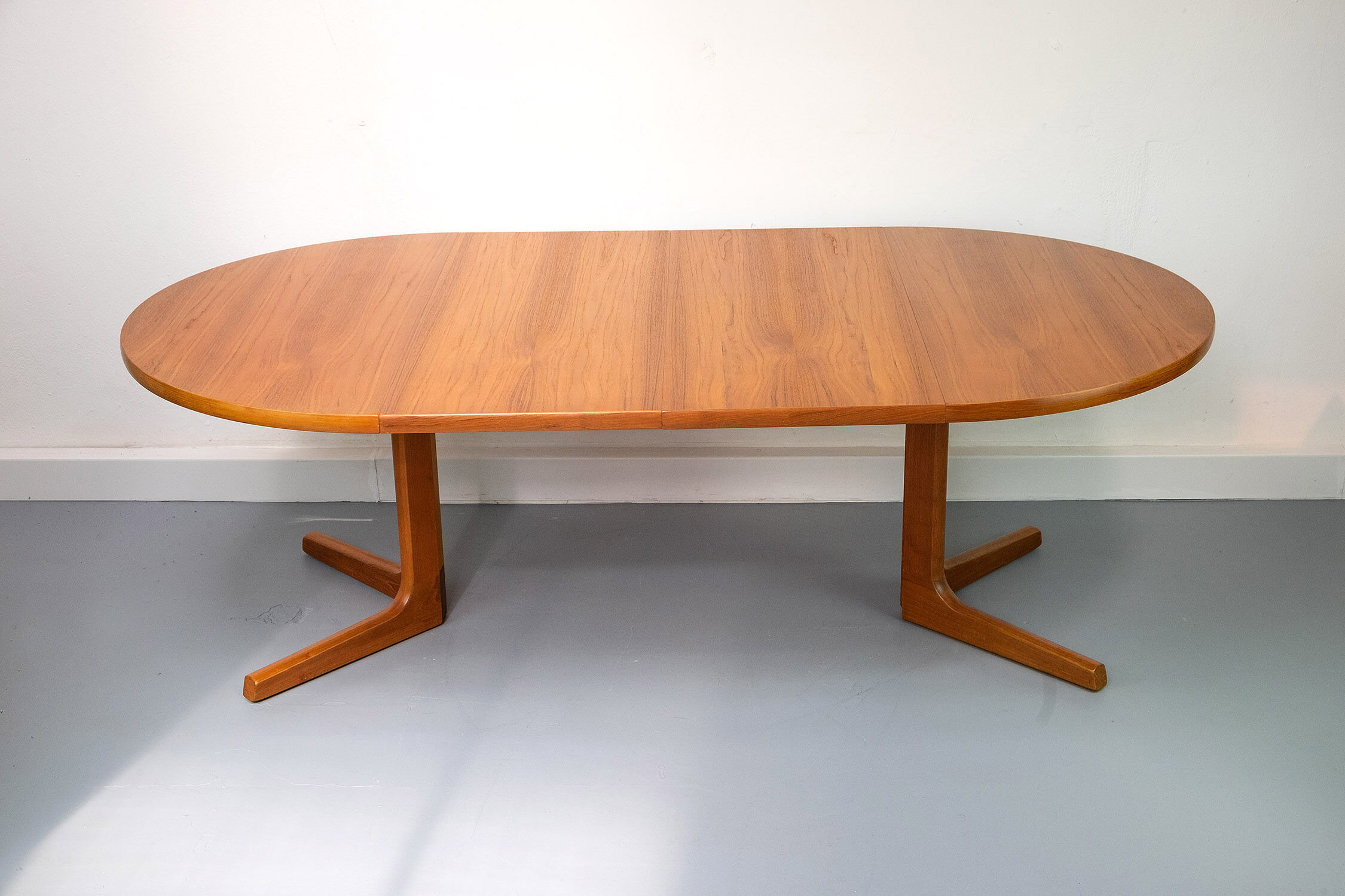 Round Danish Teak Dining Table, 1960s