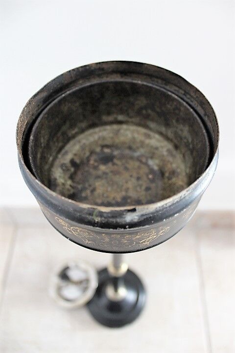 Standing ashtray 50s