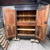 Armoire style Louis XVI