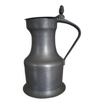 Lidded pitcher