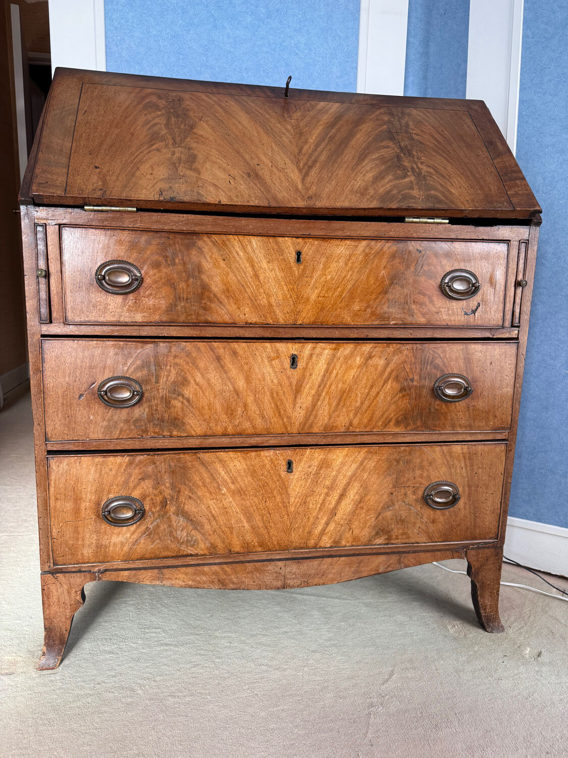 Solid wood secretary with 3 large drawers