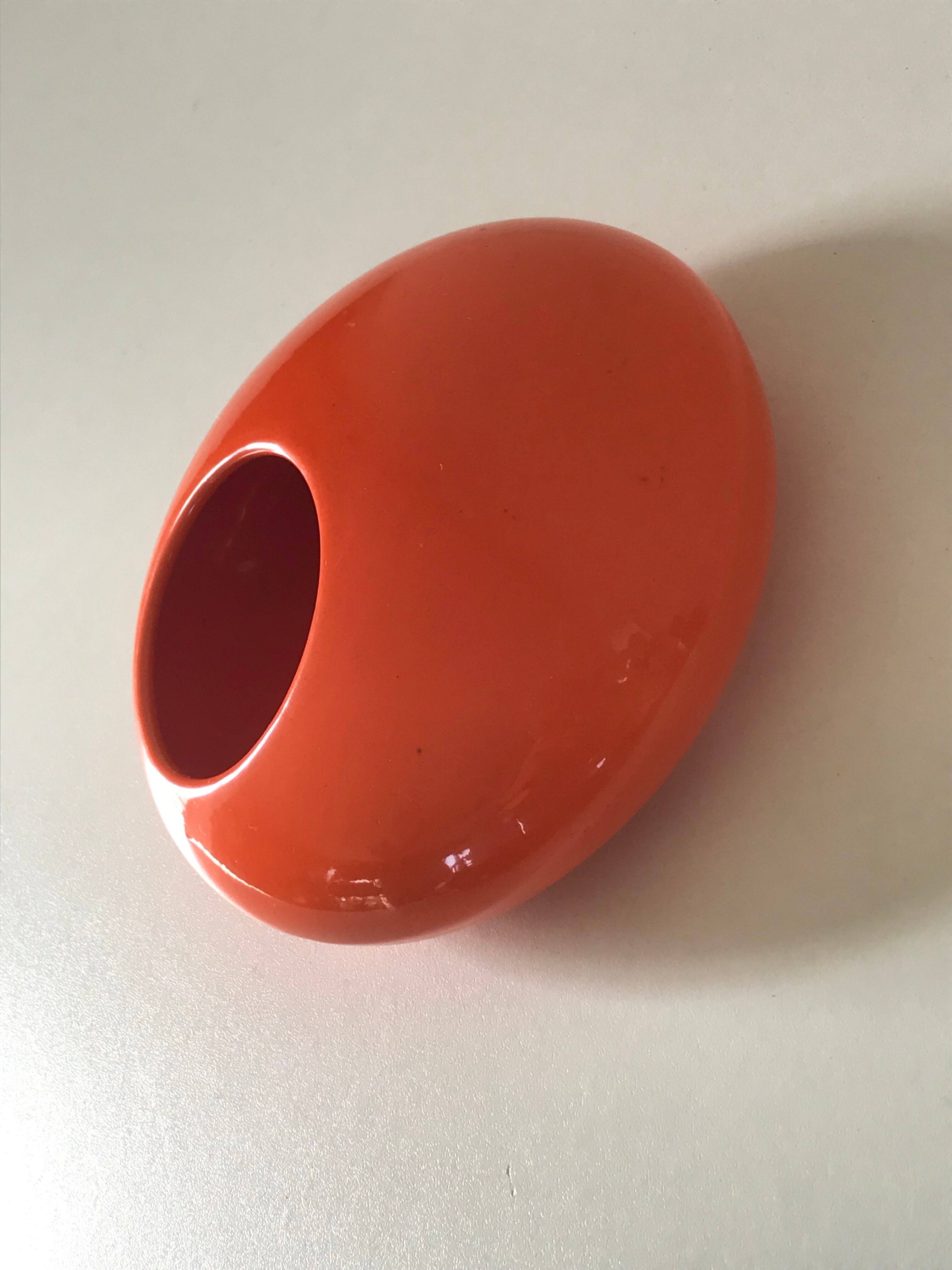 Empty ceramic pocket design years 70